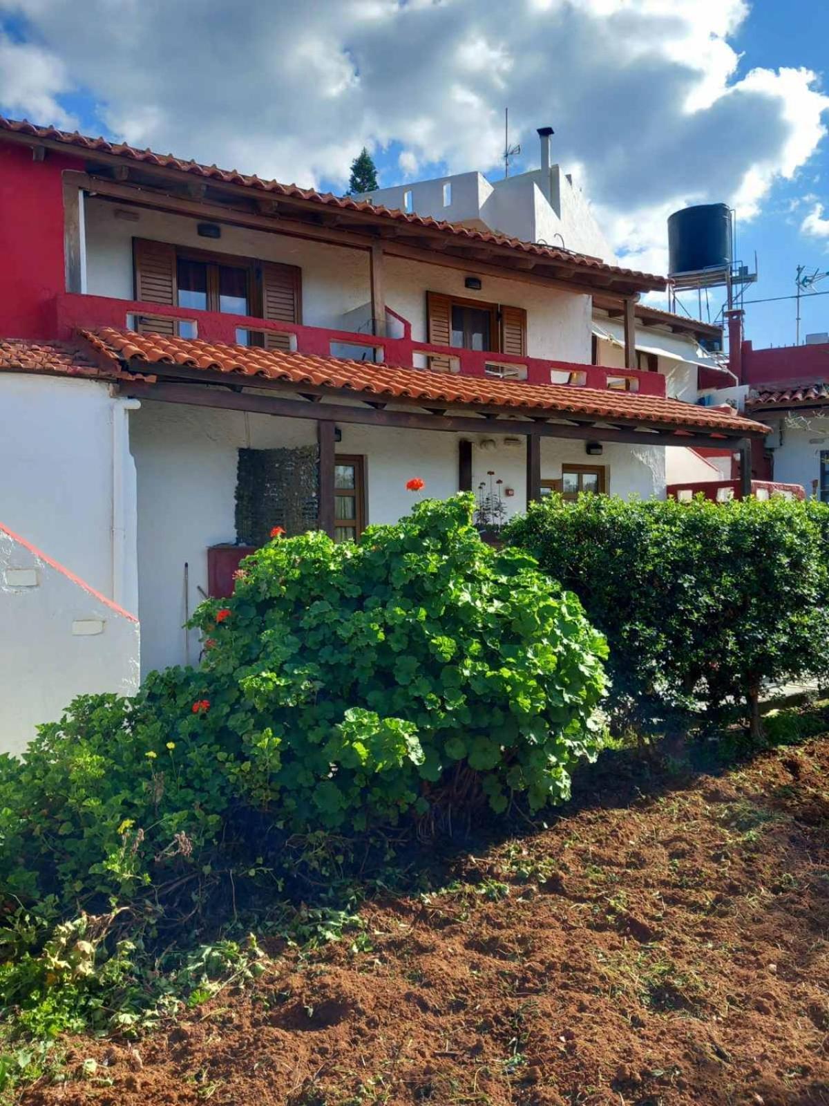 Antikristo Rooms Karteros Exterior photo
